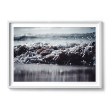 Load image into Gallery viewer, Wanda Shore Spray
